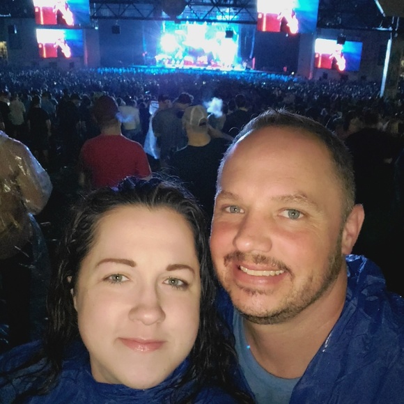 Meet your Posher, Allison - Picture 2 of 4